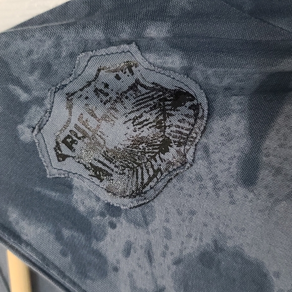 3/$40 Men's Large BUFFALO David Bitton graphic tshirt - Picture 5 of 7